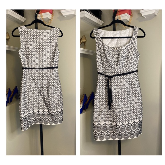 Tahari Dresses & Skirts - Tahari
Embroidered Sleeveless Dress